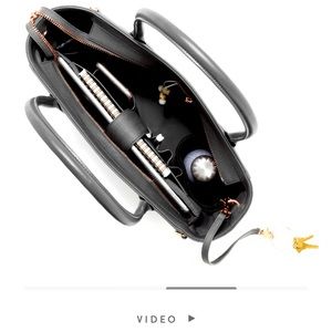 Dark Grey , L 13” x H 8” x W 3/4” Padded Laptop Sleeve
L 13 ¾” x H 11” x W 4.5”